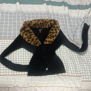 Windsor Black Cardigan with Leopard Print Collar